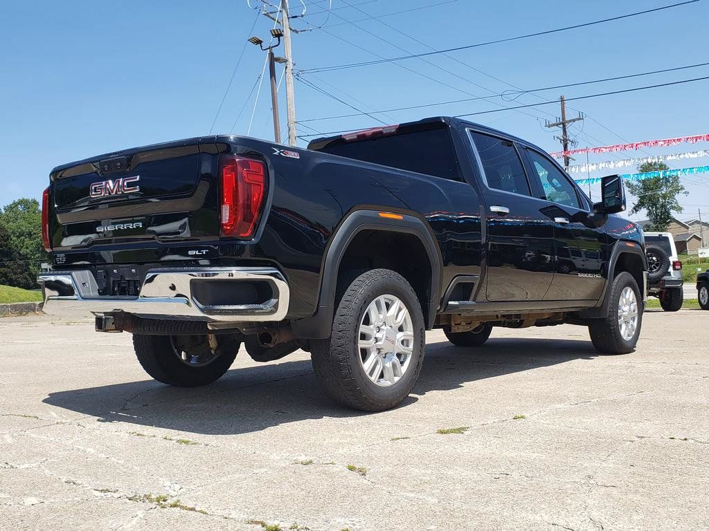 Used 2021 GMC Sierra 3500 SLT AWD/4WD image 3