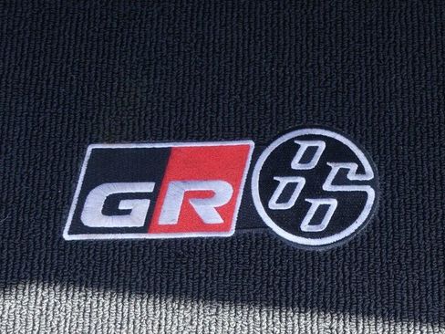 Used 2022 Toyota GR86 Premium RWD image 31