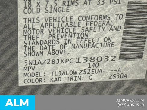 Used 2023 Nissan Murano SV FWD image 36