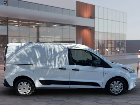 Used 2019 Ford Transit Connect XLT FWD image 7