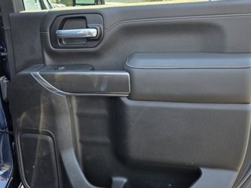 Used 2023 GMC Sierra 3500 AT4 w/ Gooseneck/5TH Wheel Package image 14