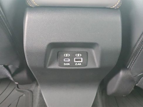 Certified 2025 Subaru Crosstrek 2.5i Sport w/ Crosstrek Mirror Package image 15