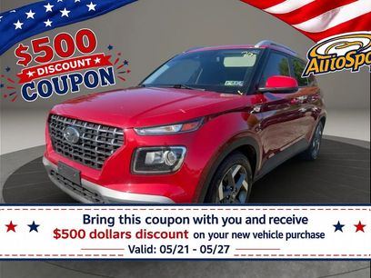 Used 2022 Hyundai Venue SEL w/ Cargo Package