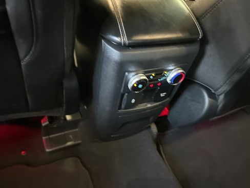 Used 2023 Ford Explorer Limited w/ Equipment Group 301A image 24