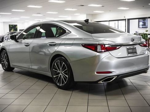 Certified 2025 Lexus ES 350 w/ Premium Package FWD image 7