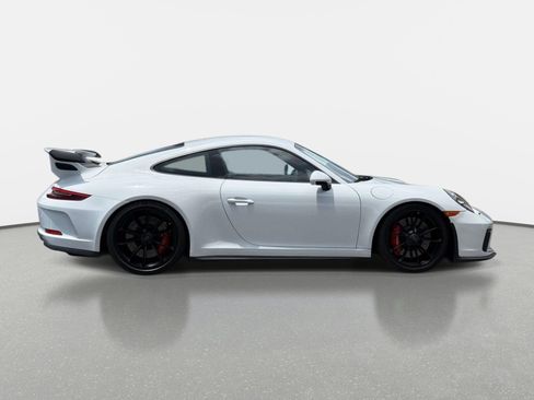 Used 2018 Porsche 911 GT3 RWD image 2