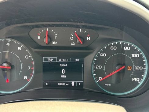 Used 2023 Chevrolet Malibu LT FWD image 16