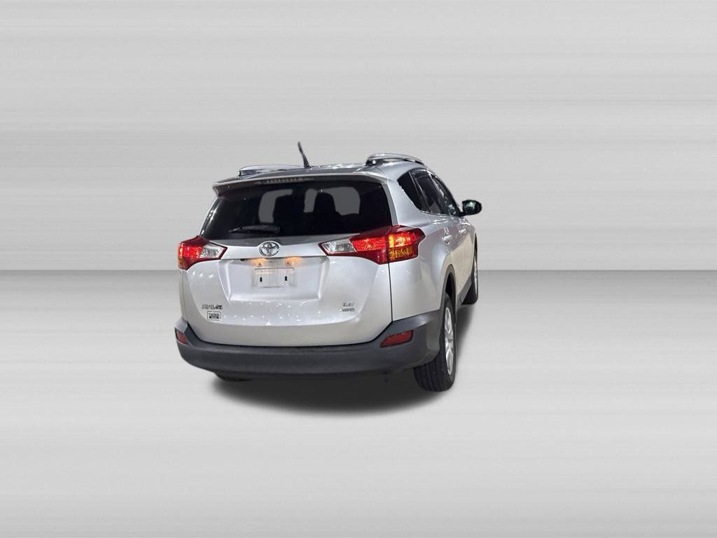 Used 2013 Toyota RAV4 LE w/ Preferred Accessory Pkg AWD/4WD image 6