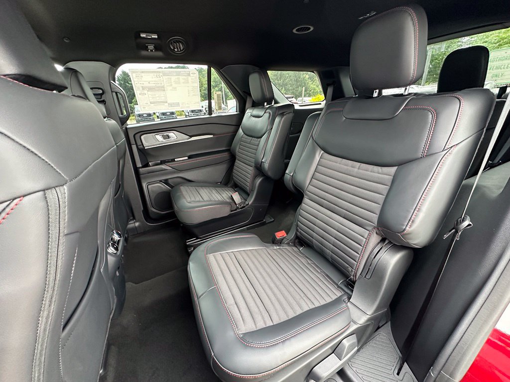 New 2027 Ford Explorer ST-Line AWD/4WD image 18