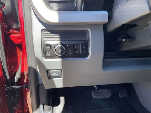 New 2026 Ford F250 XLT w/ XLT Premium Package image 11