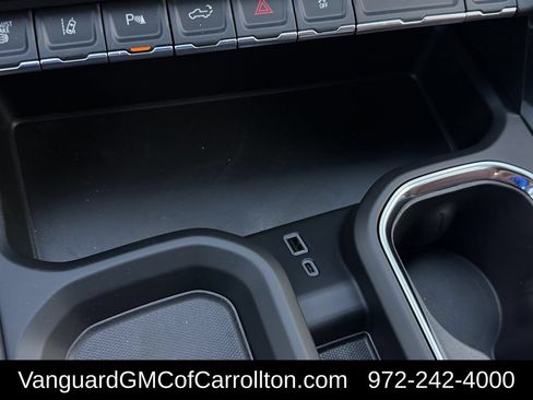 New 2026 GMC Sierra 2500 Denali Ultimate AWD/4WD image 17