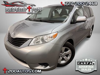 Used 2014 Toyota Sienna LE