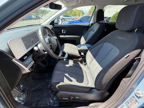 Used 2024 Hyundai Ioniq 5 SE image 17