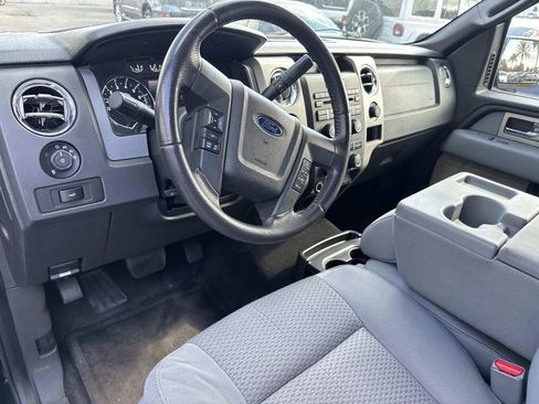 Used 2011 Ford F150 XLT w/ XLT Chrome Pkg image 16