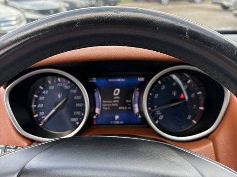 Used 2017 Maserati Ghibli RWD image 7