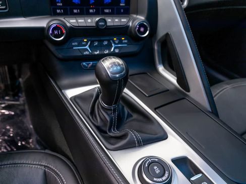 Used 2014 Chevrolet Corvette Z51 1LT image 17