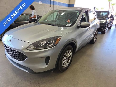 Used 2021 Ford Escape SE AWD/4WD image 1