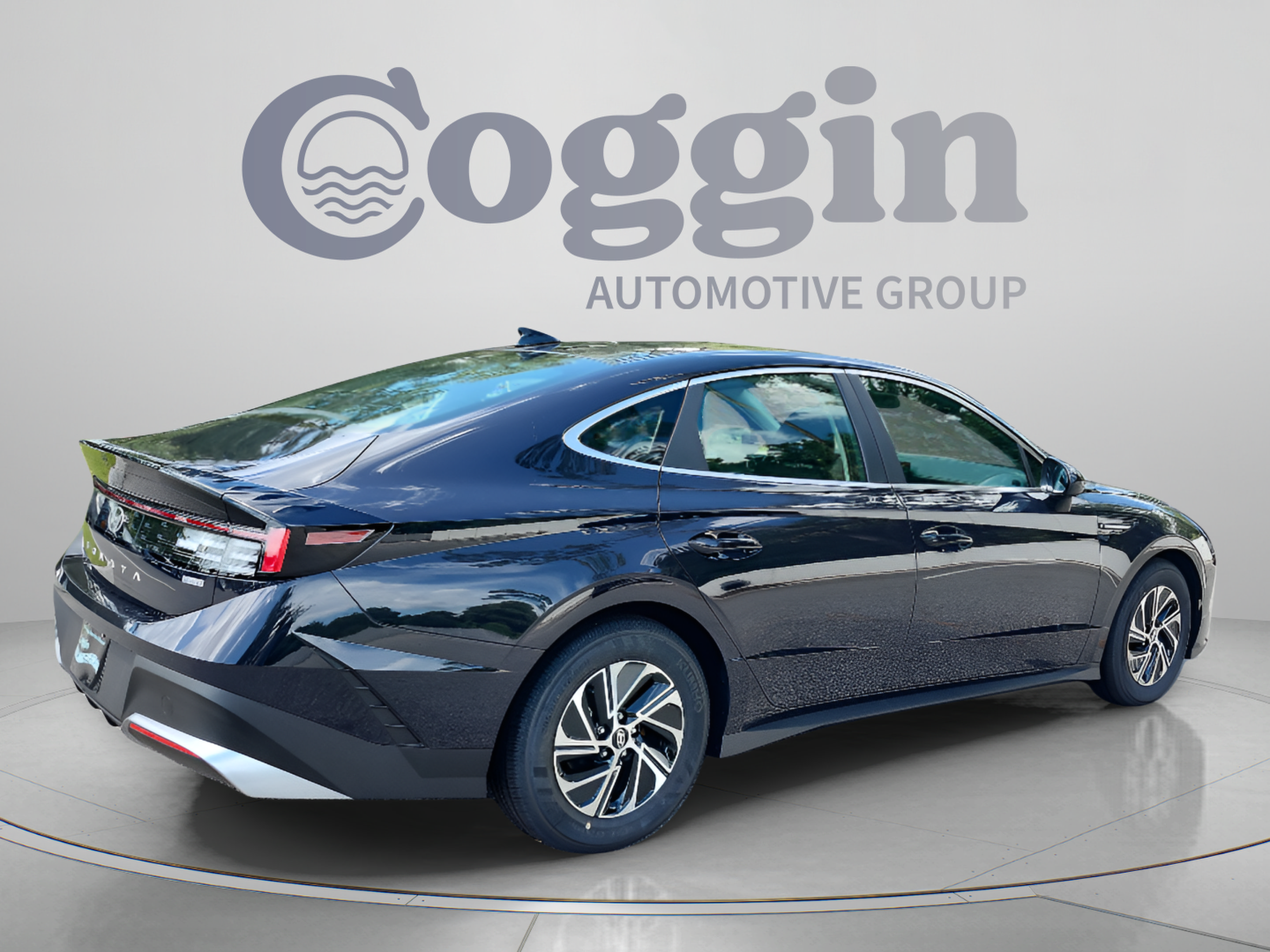 New 2026 Hyundai Sonata Blue FWD image 5