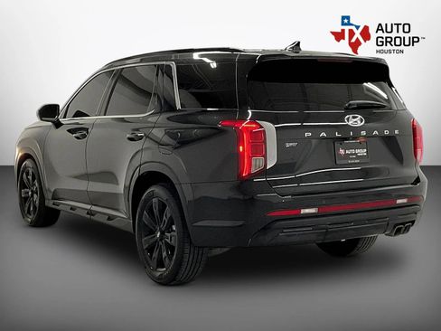 Used 2024 Hyundai Palisade XRT FWD image 3