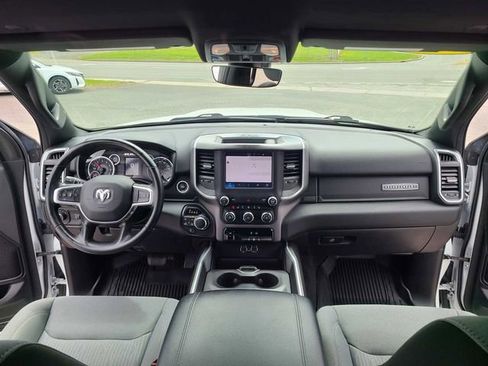 Used 2023 RAM 1500 Big Horn AWD/4WD image 12