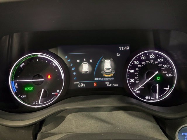Used 2021 Toyota Sienna Platinum FWD image 17