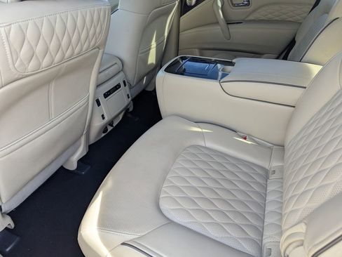 Certified 2024 INFINITI QX80 Sensory image 16