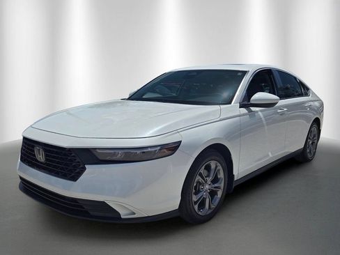 Certified 2024 Honda Accord EX image 7