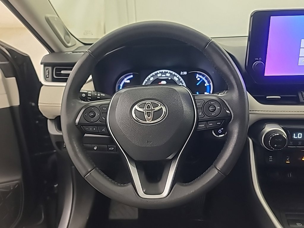 Used 2024 Toyota RAV4 XLE Premium w/ Weather Package AWD/4WD image 33