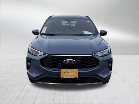 Certified 2025 Ford Escape ST-Line Select image 2