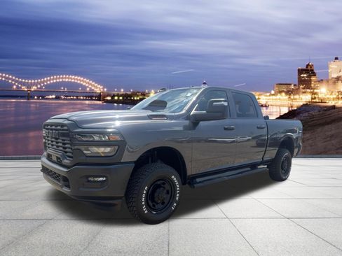 Used 2025 RAM 2500 Tradesman AWD/4WD image 1