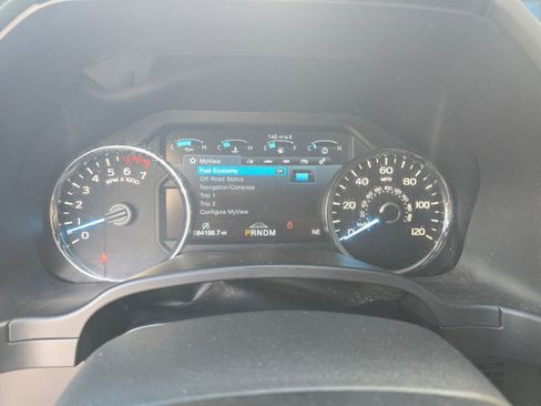 Used 2018 Ford F150 Platinum w/ Equipment Group 701A Luxury image 15