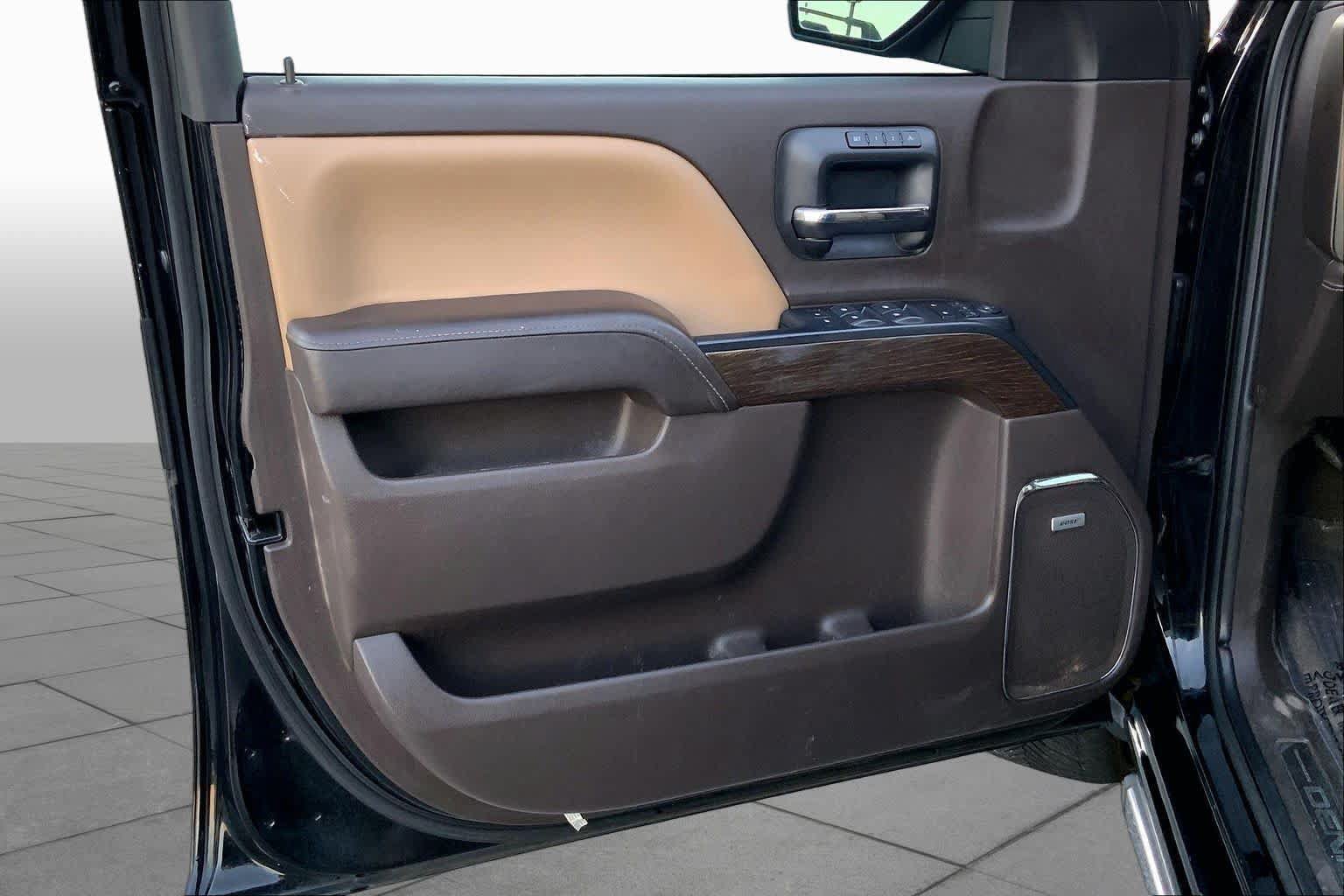 Used 2018 GMC Sierra 1500 Denali w/ Denali Ultimate Package AWD/4WD image 19