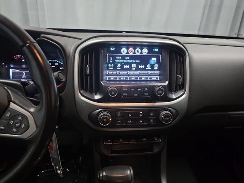 Used 2017 Chevrolet Colorado LT w/ LT Convenience Package AWD/4WD image 14