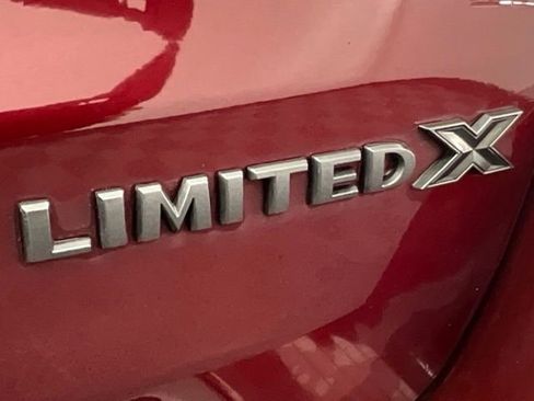 Used 2019 Jeep Grand Cherokee Limited X image 21