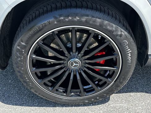 Certified 2025 Mercedes-Benz GLS 63 AMG 4MATIC image 21