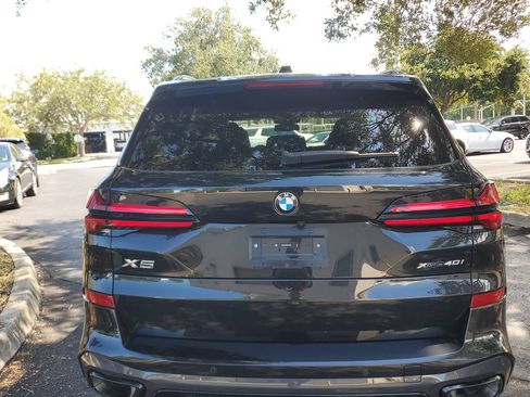 Used 2024 BMW X5 xDrive40i w/ M Sport Package AWD/4WD image 13