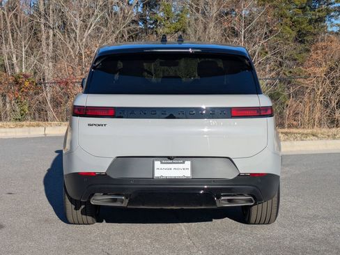 New 2026 Land Rover Range Rover Sport SE image 6