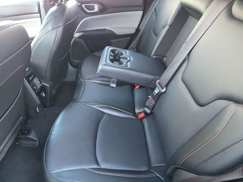 Used 2022 Jeep Compass Limited AWD/4WD image 51