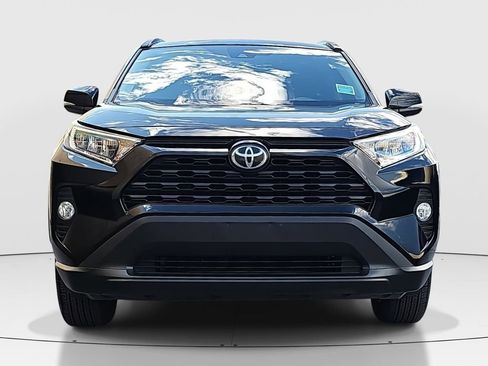 Certified 2020 Toyota RAV4 XLE AWD/4WD image 2