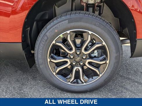 New 2024 Ford Maverick Lariat image 9