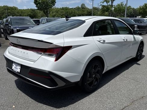 New 2026 Hyundai Elantra Sport FWD image 8