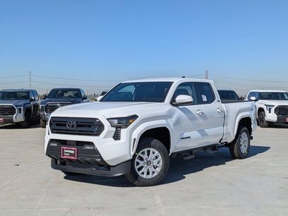 New 2026 Toyota Tacoma SR5