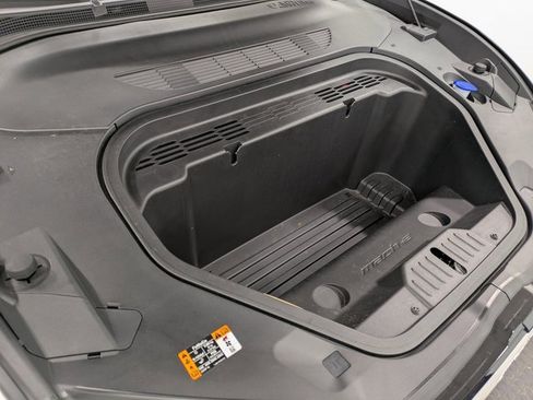 Used 2024 Ford Mustang Mach-E Premium image 30