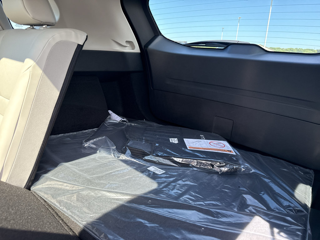 New 2026 Nissan Rogue Dark Armor AWD/4WD image 35