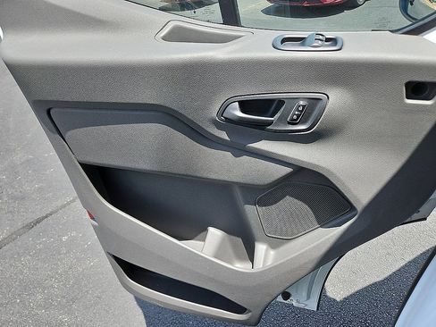 Used 2025 Ford Transit 250 Low Roof w/ Exterior Upgrade Package RWD image 12