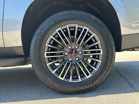 New 2026 GMC Yukon XL Elevation w/ Elevation Premium Package image 20