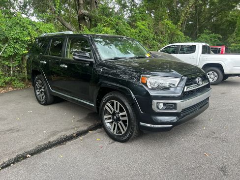 Used 2016 Toyota 4Runner Limited RWD image 3