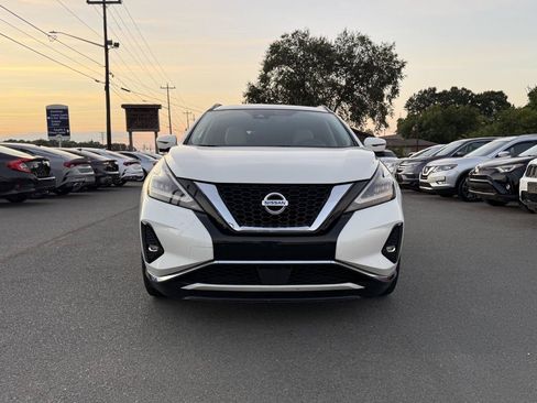 Used 2020 Nissan Murano Platinum FWD image 2