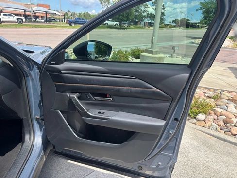 Used 2023 MAZDA CX-50 AWD 2.5 S w/ Cargo Package image 30