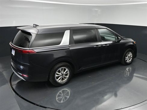 Used 2023 Kia Carnival LX FWD image 22
